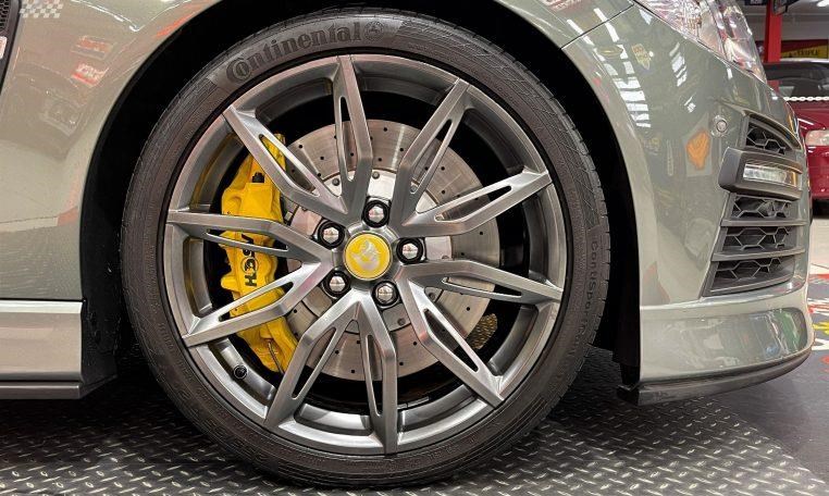 holden hsv 866170 031