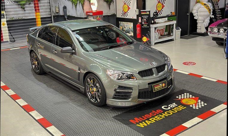 holden hsv 866170 049