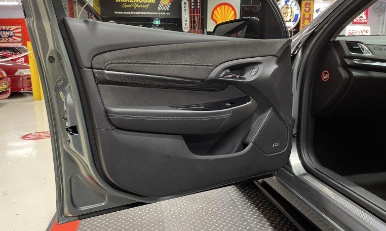 holden hsv 866170 085