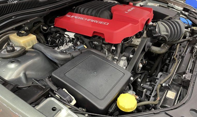 holden hsv 866170 097