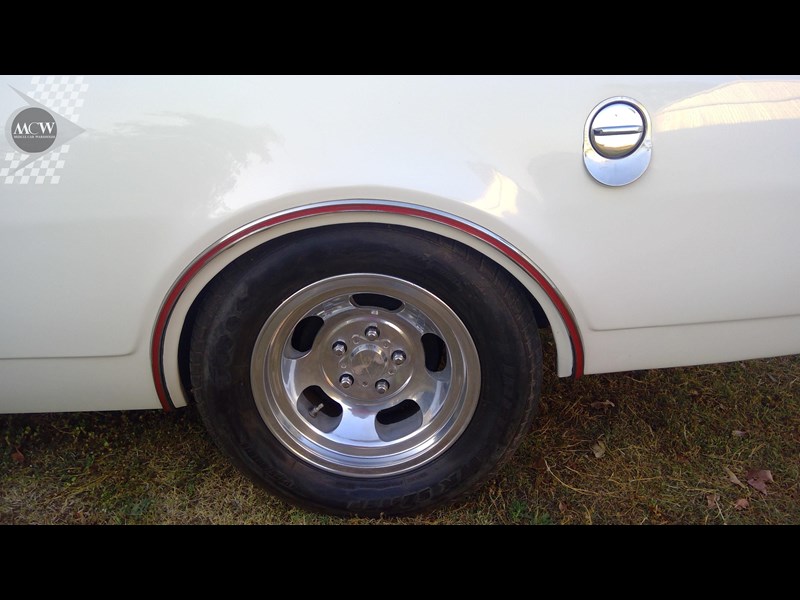 holden monaro 866174 095