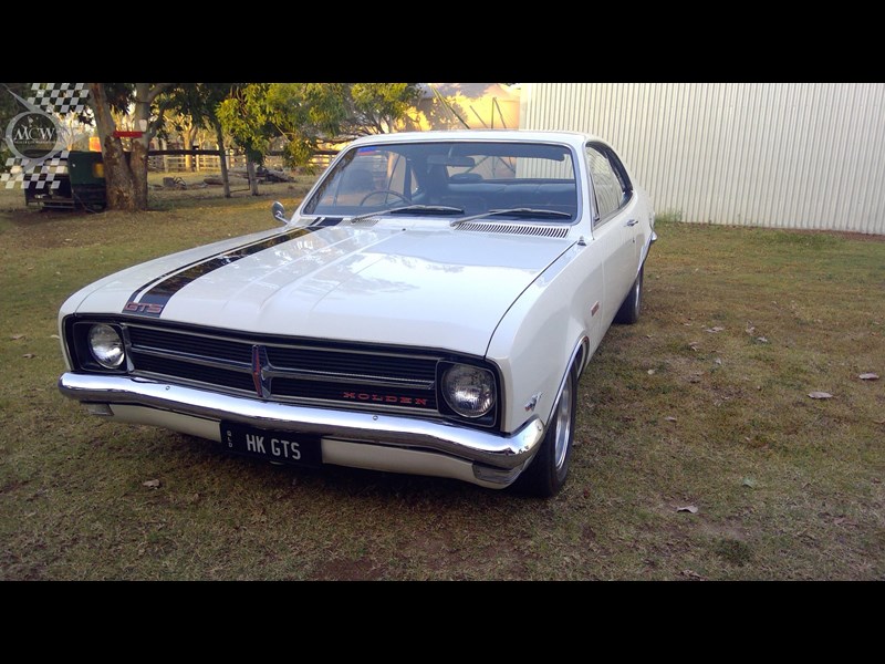 holden monaro 866174 001