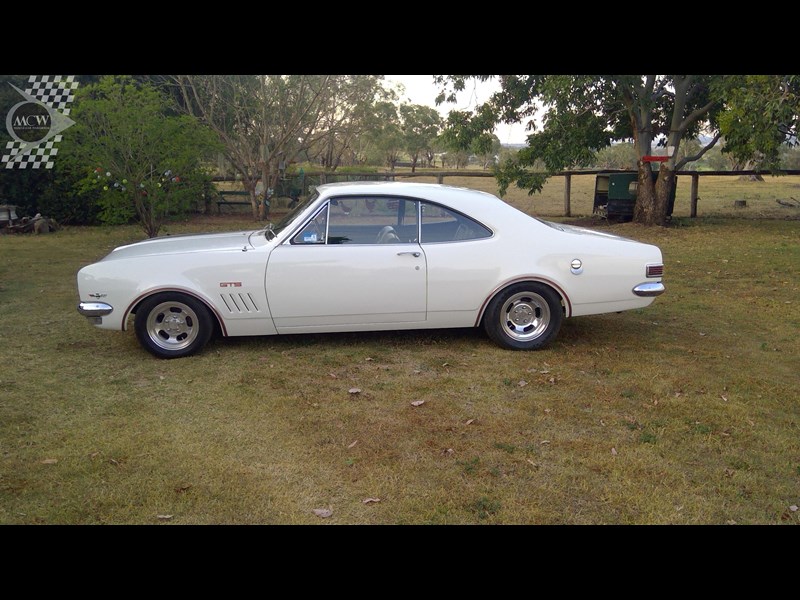 holden monaro 866174 017