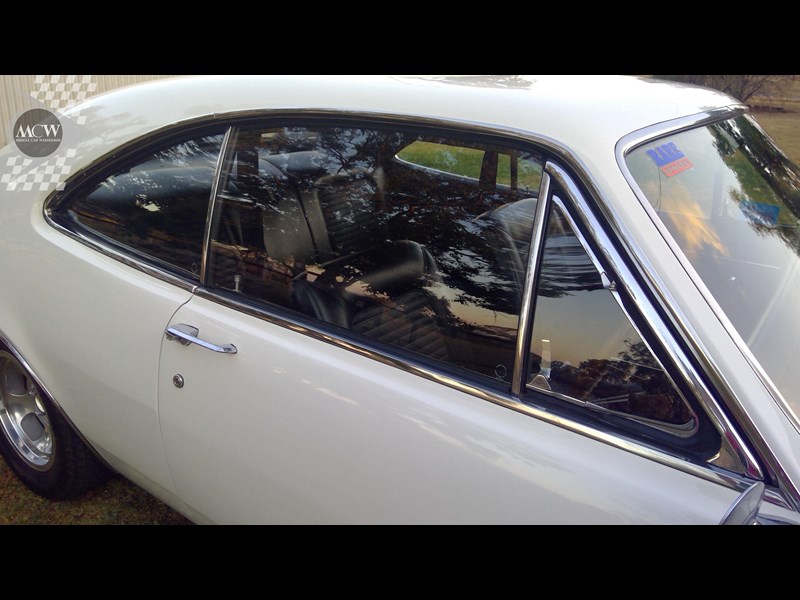 holden monaro 866174 111