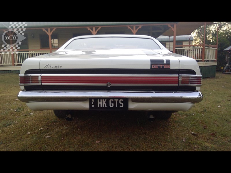 holden monaro 866174 071