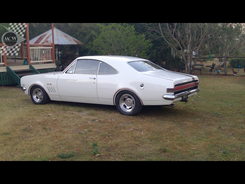 holden monaro 866174 015