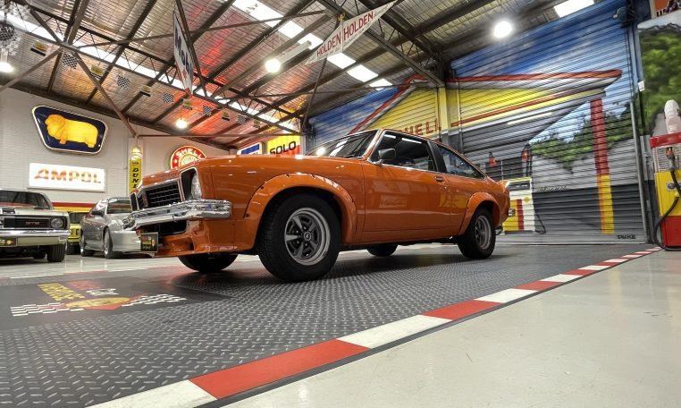 holden torana 866177 163