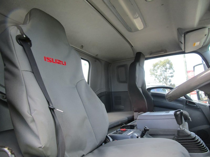 isuzu f series 862515 043