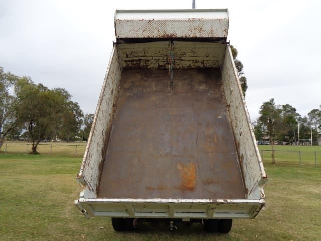 isuzu n series 859918 043