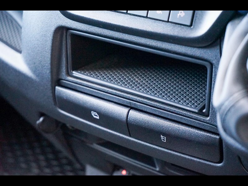 iveco daily 35s13 834157 049