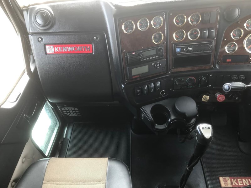 kenworth t409 862465 071