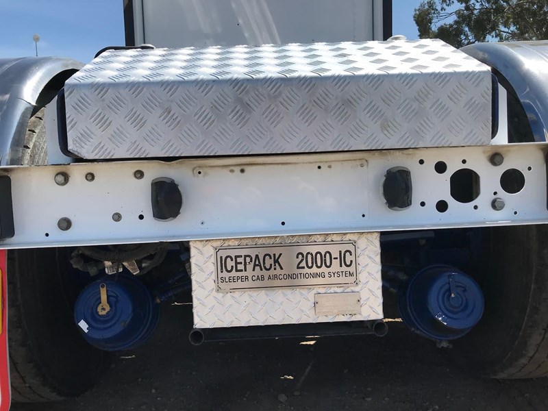 kenworth t409 862465 047