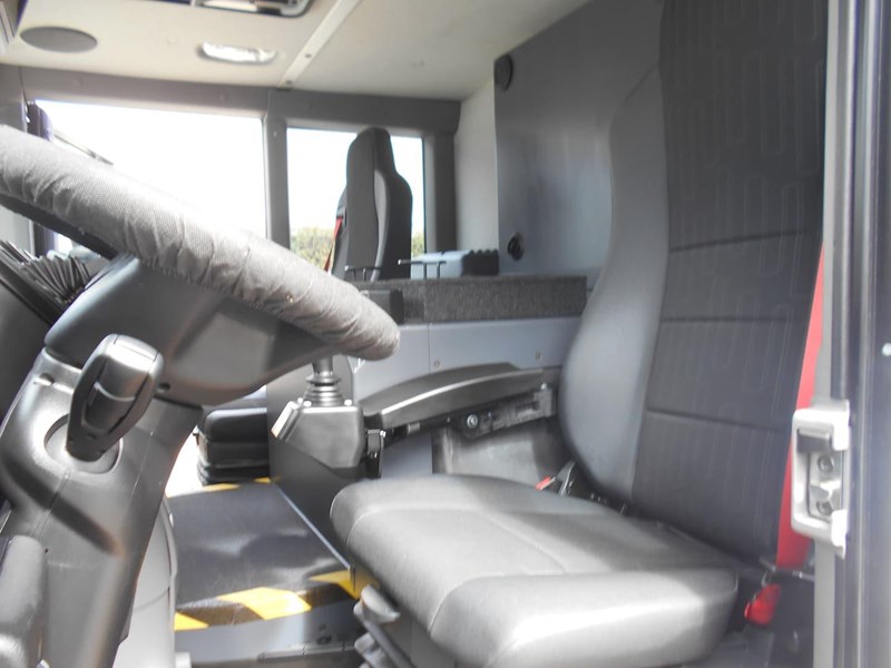 mercedes-benz econic 2630 ll 815079 027