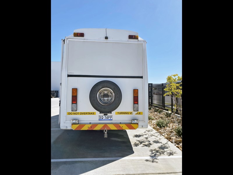 isuzu fsr 866447 013