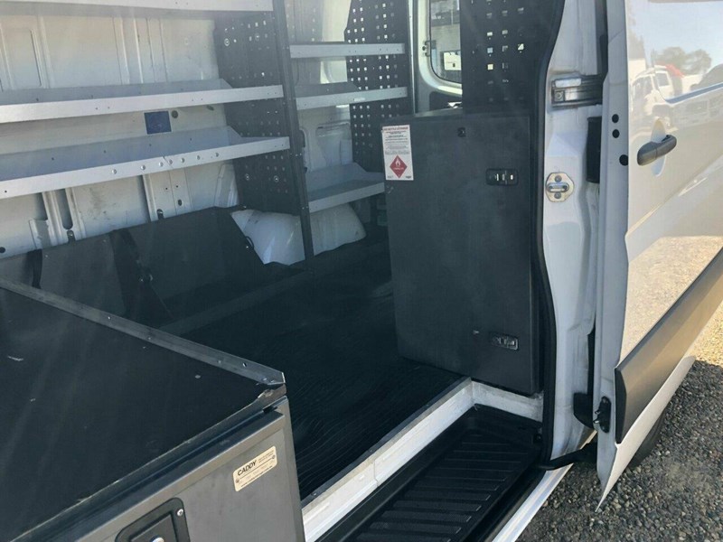 volkswagen crafter 866443 037