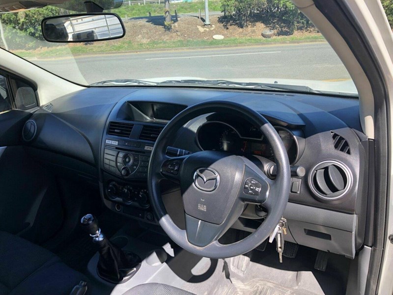 mazda bt-50 866471 013