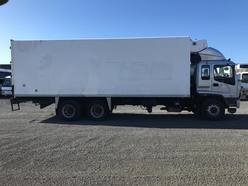 isuzu fvz1400 866506 021