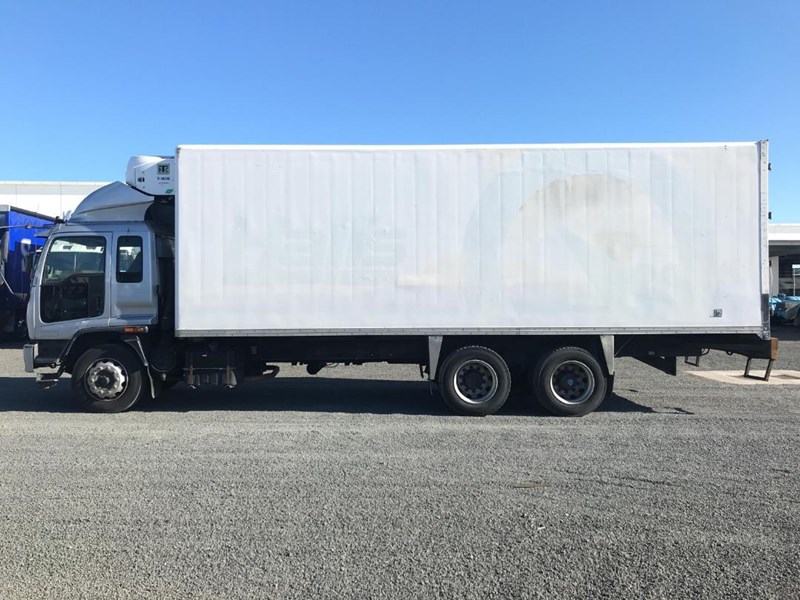 isuzu fvz1400 866506 029