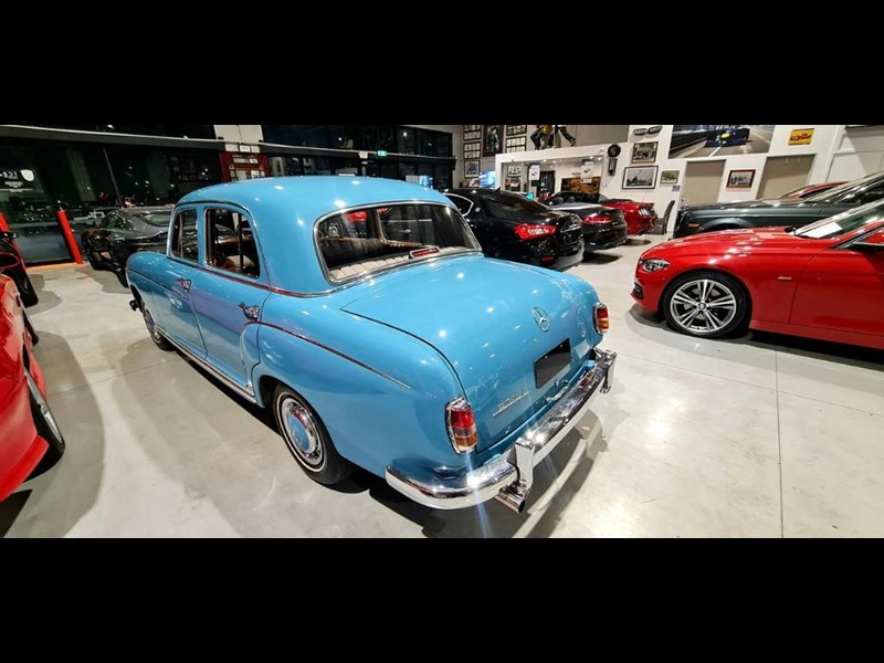 mercedes-benz 220s 866811 023