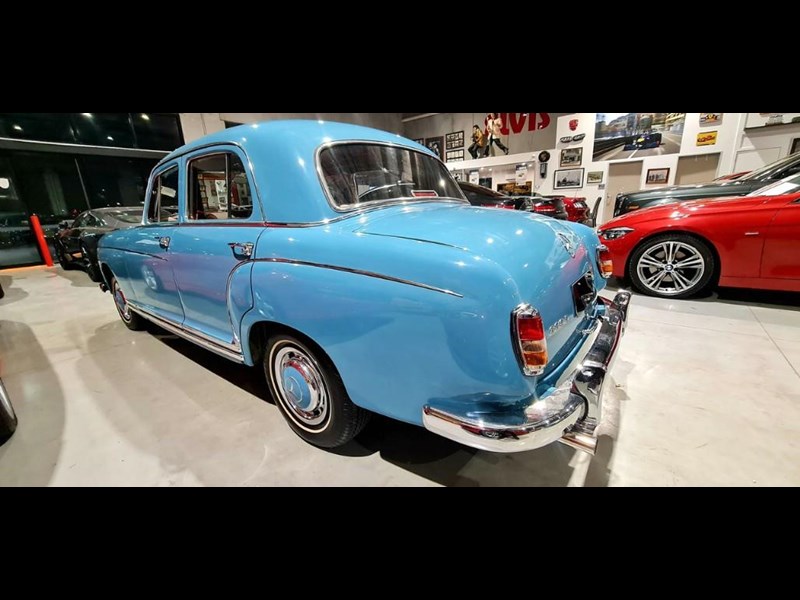 mercedes-benz 220s 866811 029