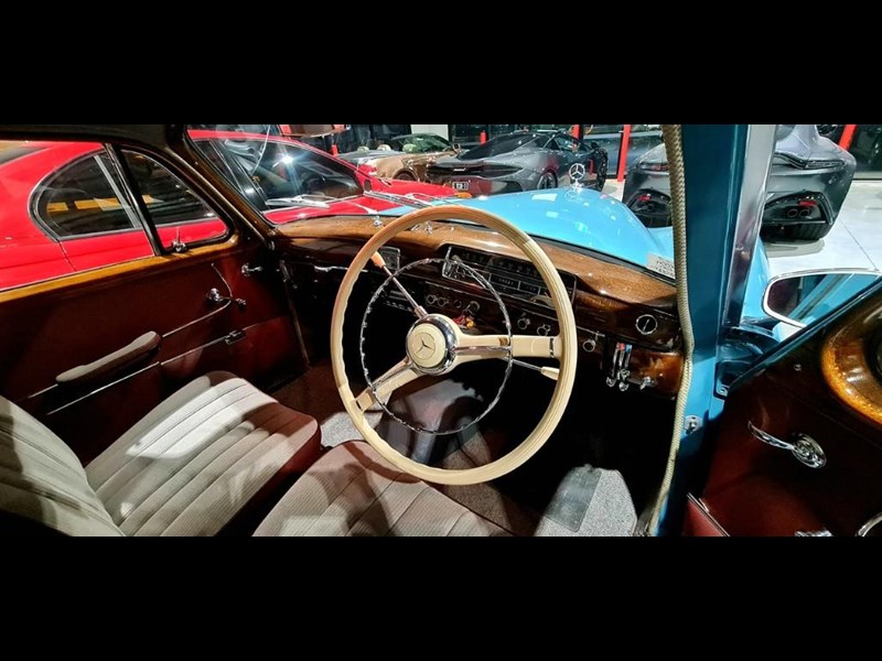 mercedes-benz 220s 866811 035