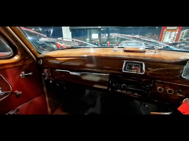 mercedes-benz 220s 866811 041