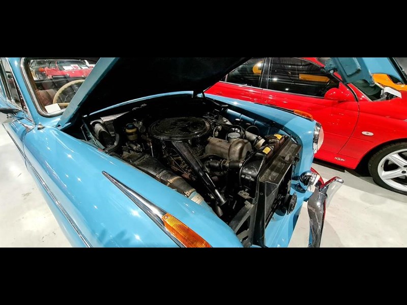 mercedes-benz 220s 866811 079