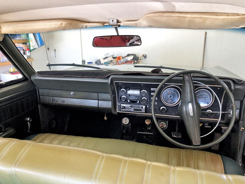 ford falcon 500 866933 015