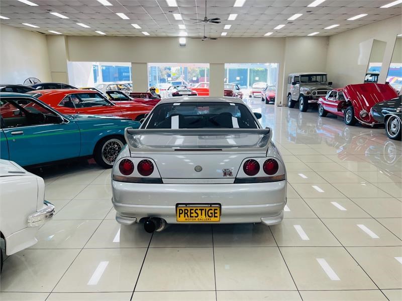 nissan skyline 866987 009