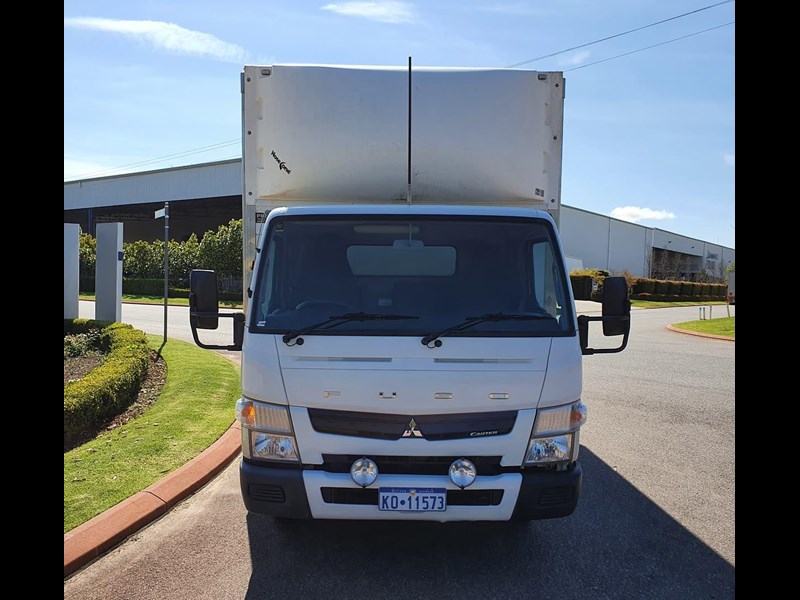 fuso canter 855787 017