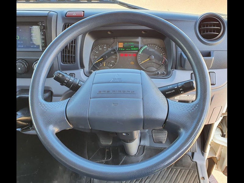 fuso canter 855787 033