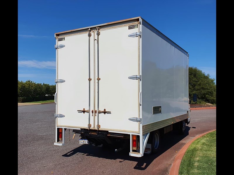 fuso canter 855787 007