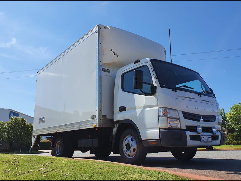 fuso canter 855787 001