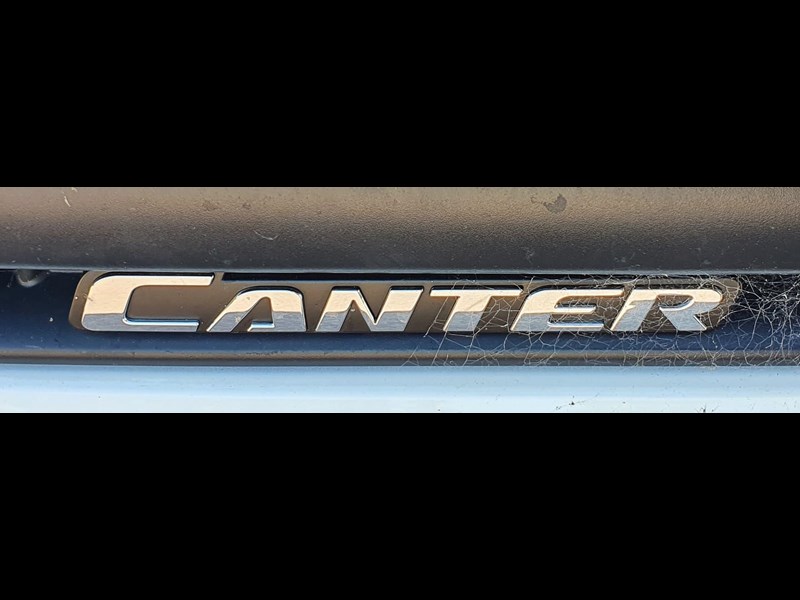 fuso canter 855787 031