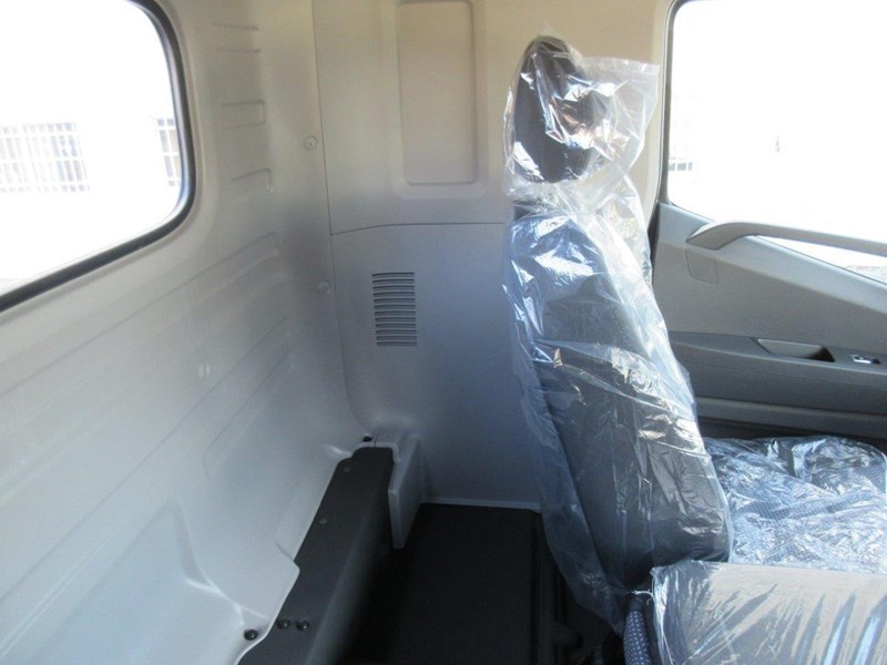 hyundai ex10 867288 035