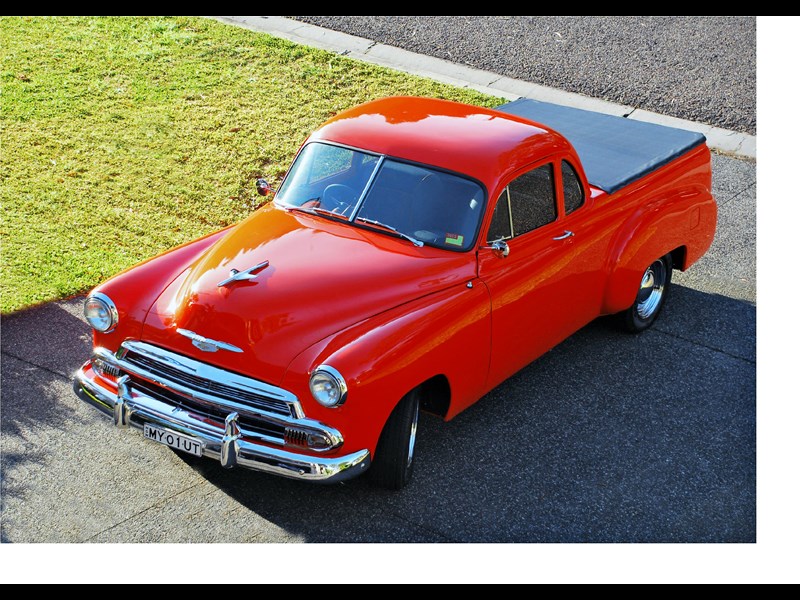 chevrolet ute 867396 009
