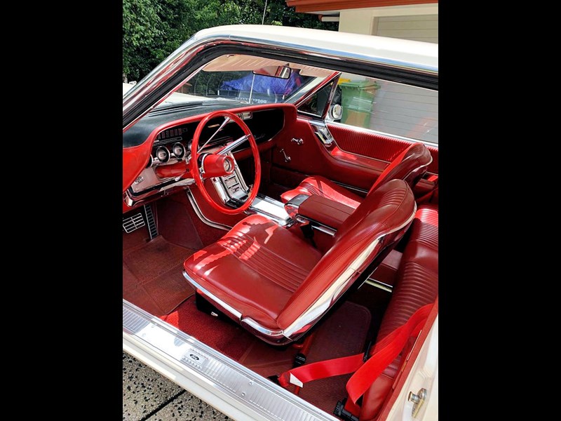 ford thunderbird 867397 015