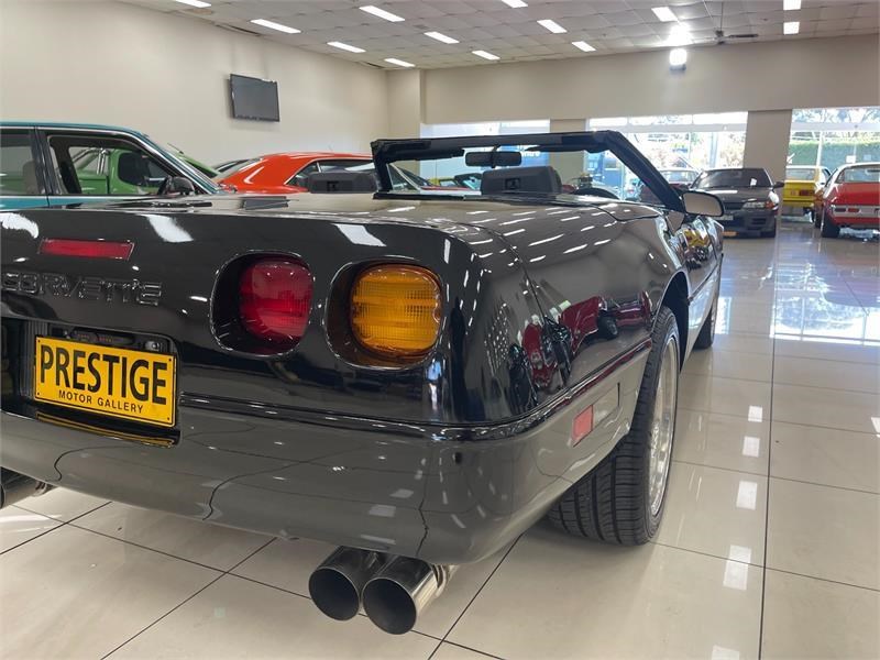 chevrolet corvette 867341 011