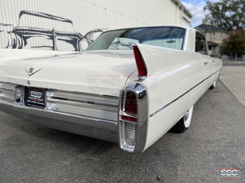 cadillac de ville 867700 019