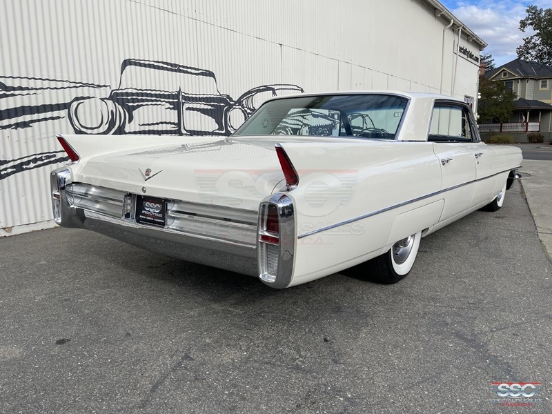 cadillac de ville 867700 021