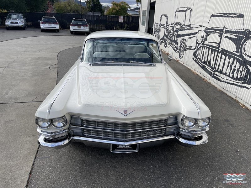 cadillac de ville 867700 037