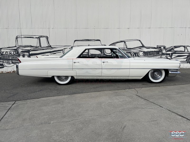 cadillac de ville 867700 025