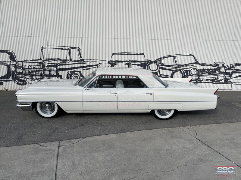 cadillac de ville 867700 007