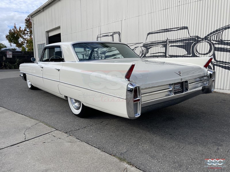 cadillac de ville 867700 009