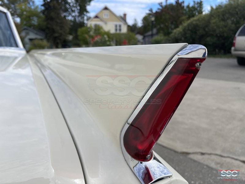 cadillac de ville 867700 085