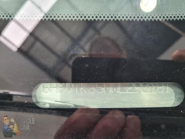 holden commodore 868318 059