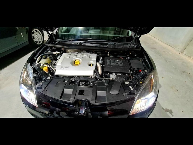 renault megane 868355 069