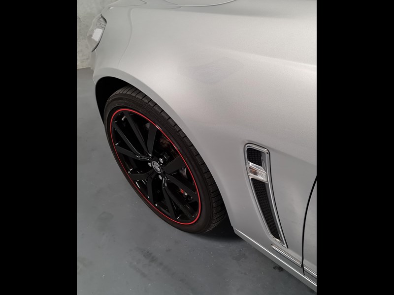 holden calais 867028 089