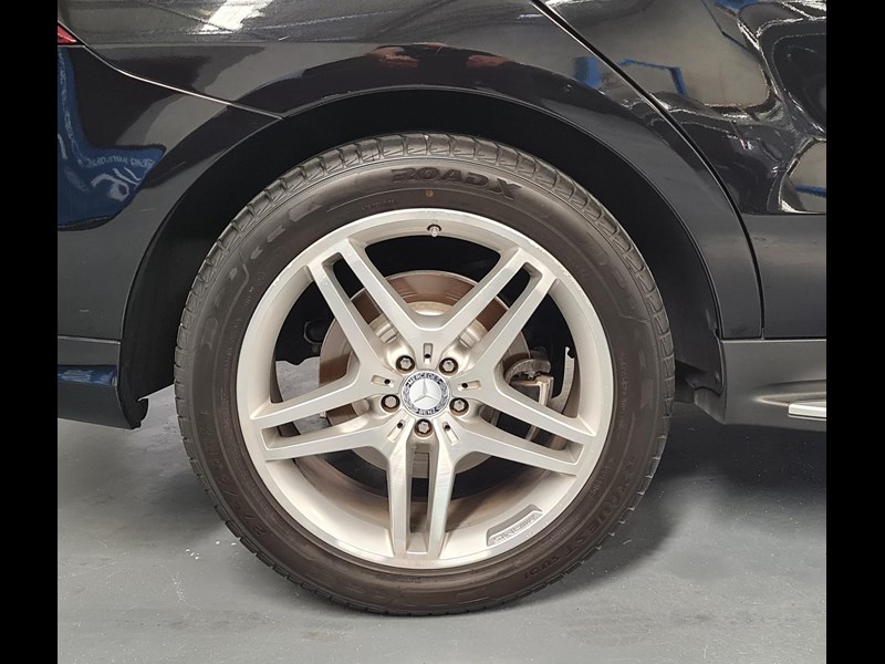mercedes-benz ml500 867050 069