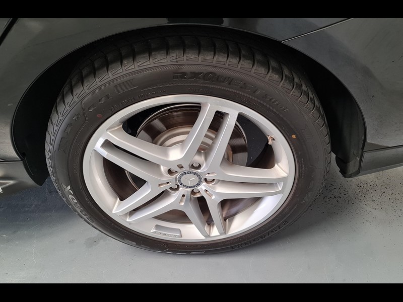 mercedes-benz ml500 867050 081